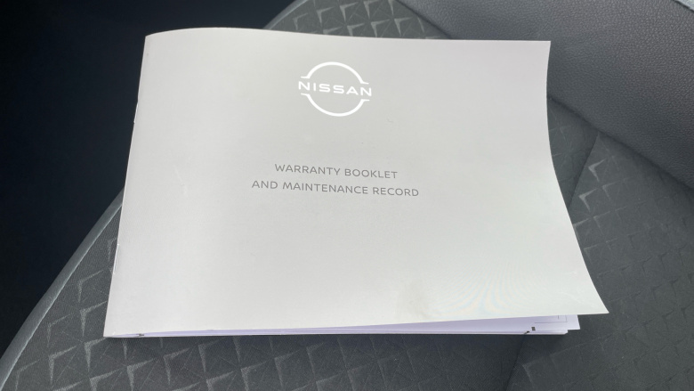 Nissan Juke 1.0 DiG-T 114 N-Connecta 5dr Petrol Hatchback